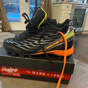 Rawlings Youth soccer cleats brand new in box